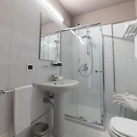 Hotell Querini Budget&business