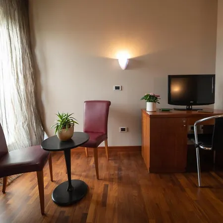 Querini Budget&business 4* Sandrigo