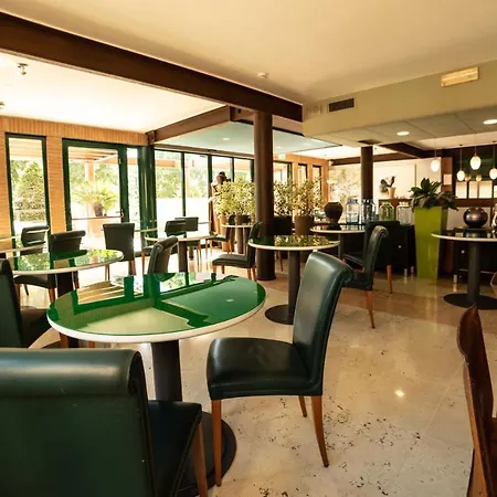 Hotel Querini Essential Business