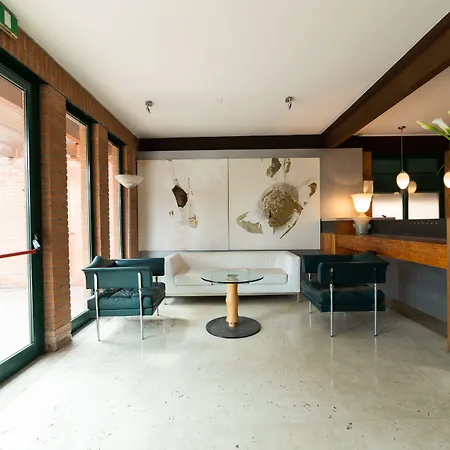 Hotel Querini Essential Business