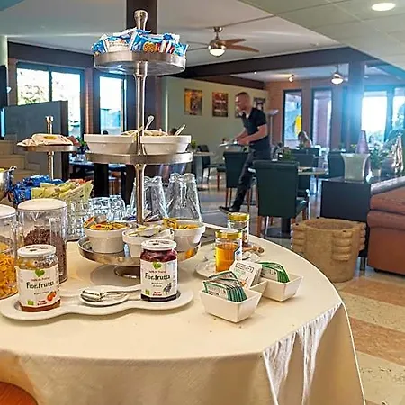 Querini Business Hotel