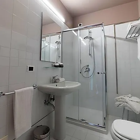 Hotel Querini Essential Business Sandrigo