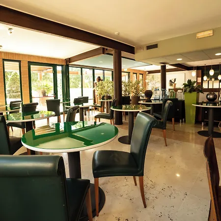 Hotel Querini Essential Business 4*